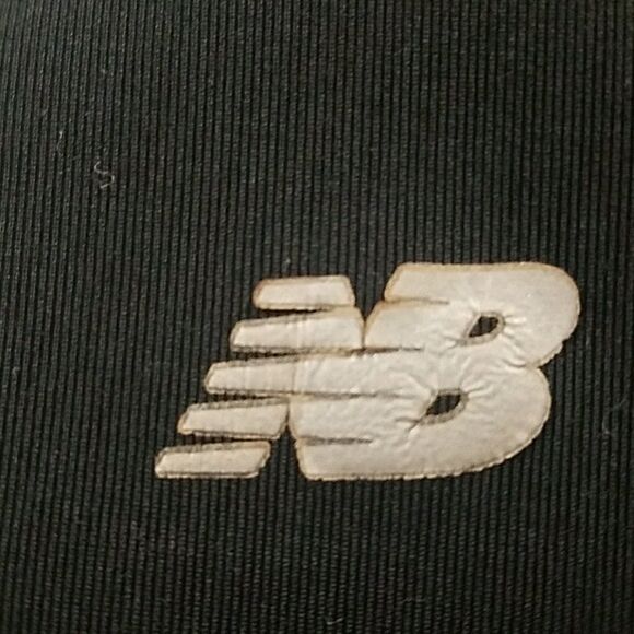 5/$25 New Balance Leggings small black - Picture 2 of 3
